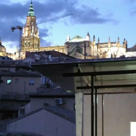 Catedral Toledo Apartment Bagian luar foto
