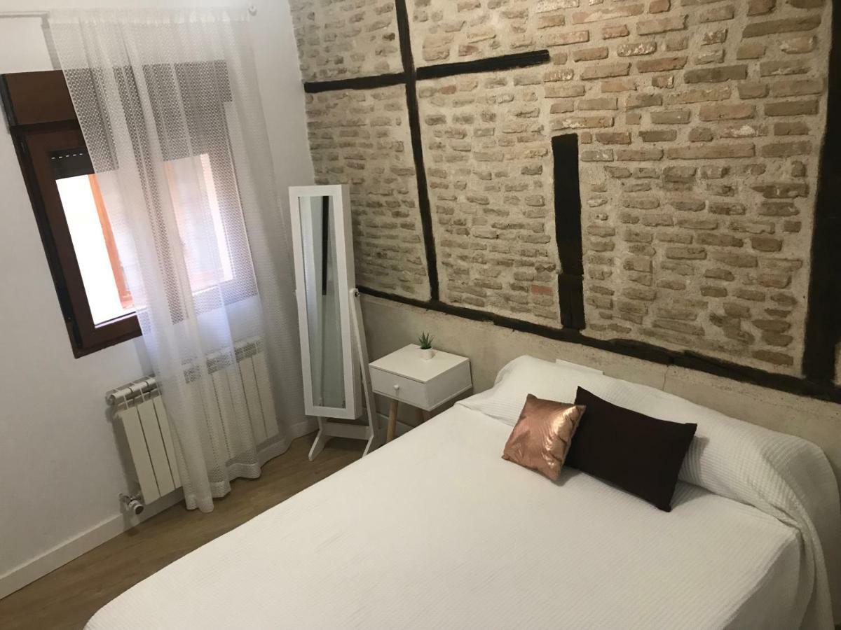 Catedral Toledo Apartment Bagian luar foto