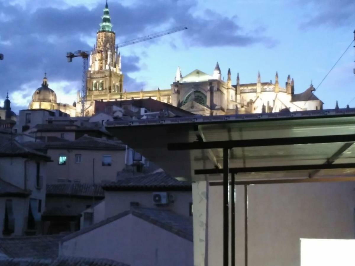Catedral Toledo Apartment Bagian luar foto